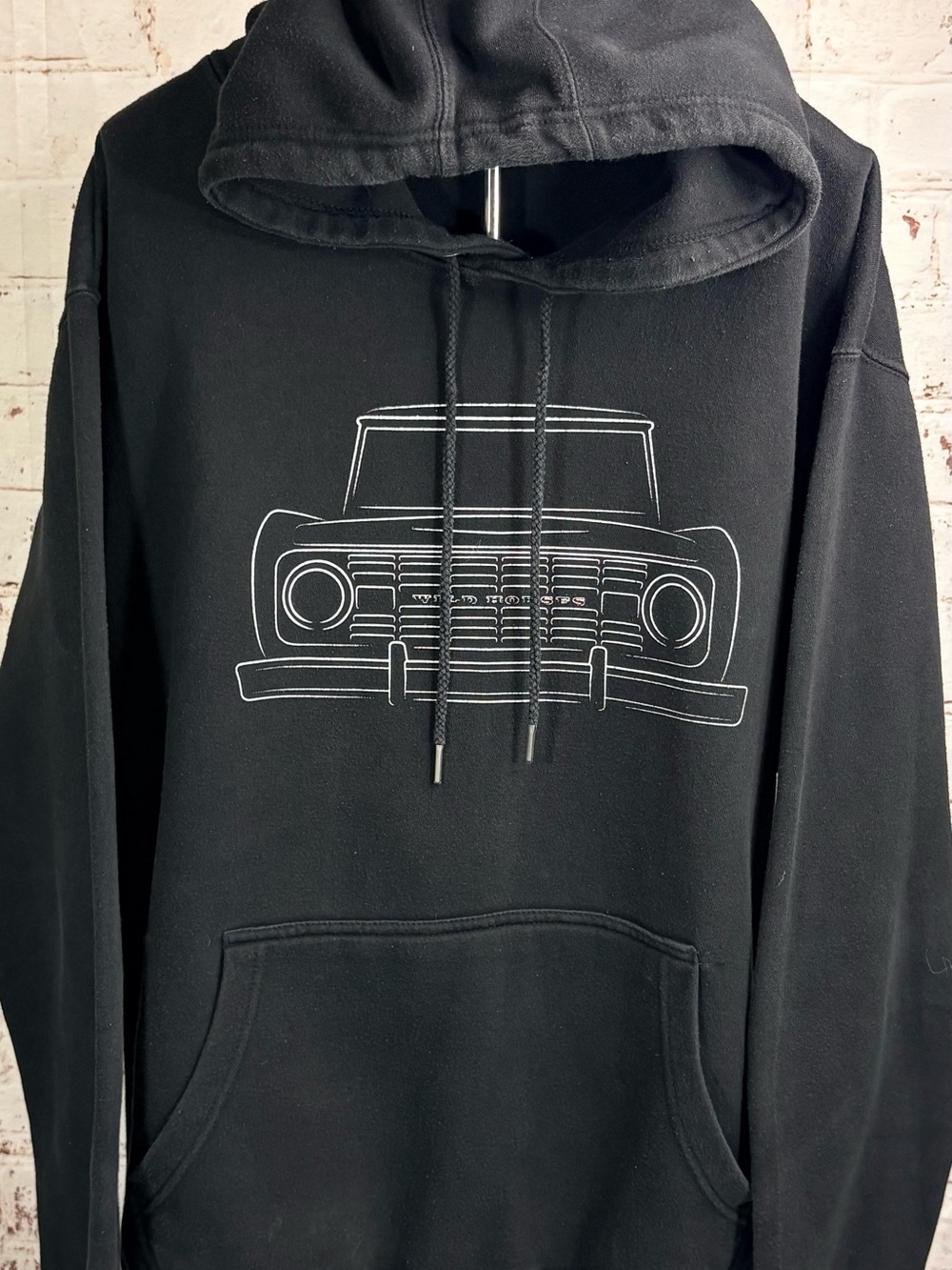 Men's Black Crewneck Sweatshirt with Classic Car Line Graphic